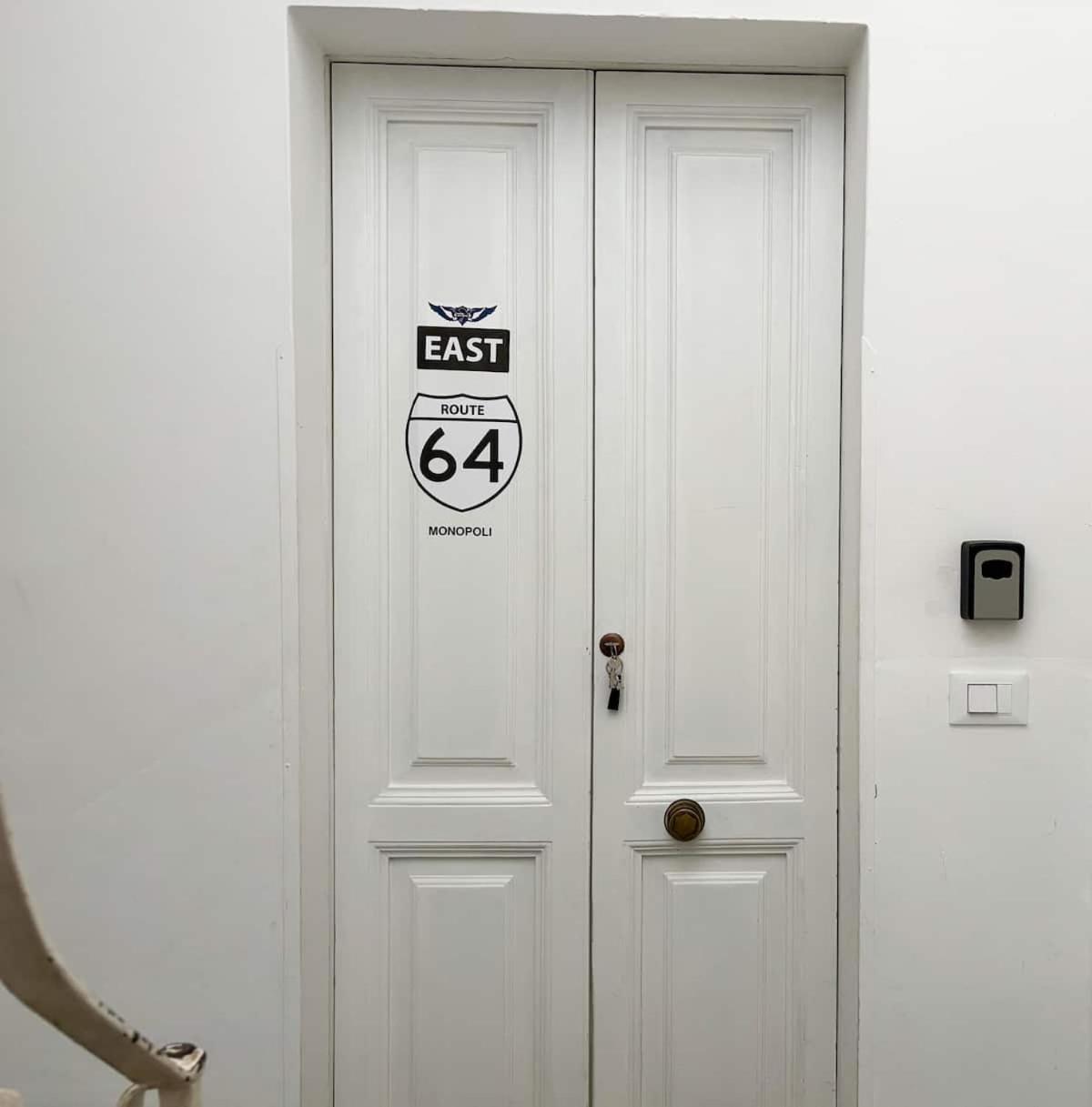 Route 64 Monopoli - East - Historic Center Apartment Exterior foto